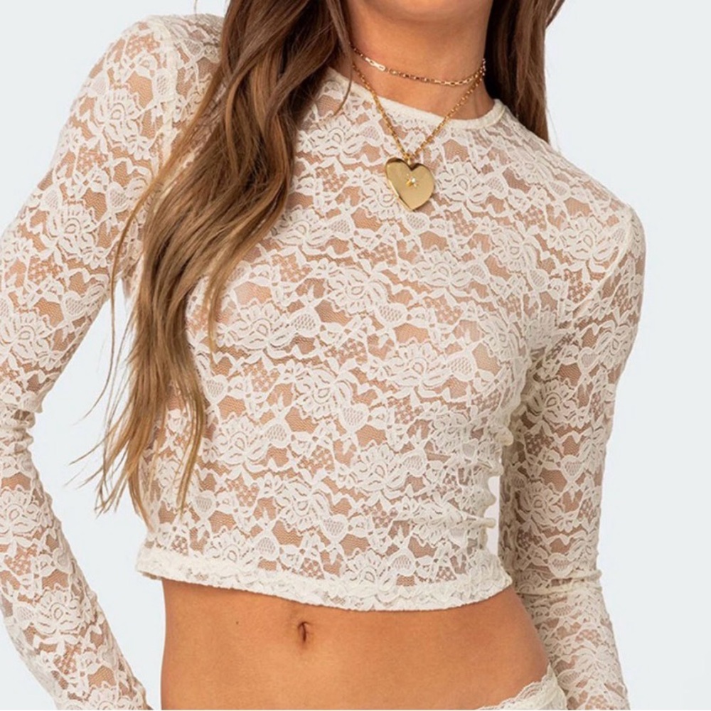 Edikted Lace Long Sleeve Crop Top - Cream